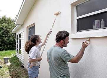 https://www.investorwize.com/wp-content/uploads/2015/08/house-painting.jpg